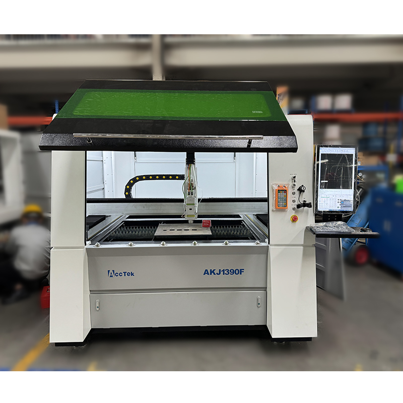 JINAN CNC Industrie Apparatuur - Industrial Laser Price recensie en prijs